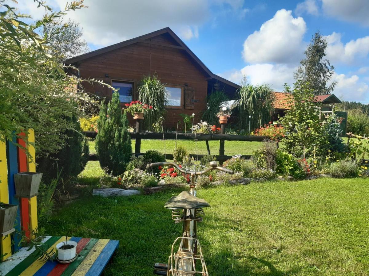 Domek W Kwiatach Zyndaki Exterior foto